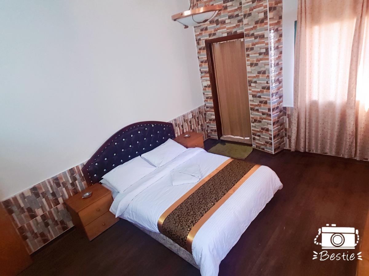 Crystal Hotel فندق كريستال Nablus Exterior foto